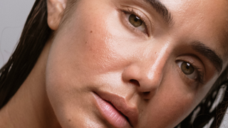 Slideshow-silicone-patch-hydraliss-face_2_ec6dc45b-ff90-4e18-91a3-2241993859e4-Roll On Jade