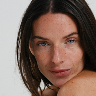 homepage-mobile-banner-valentine-2026_2-Roll On Jade